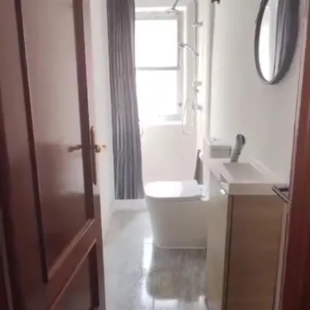 Espacioso 9 Personas Apartamento